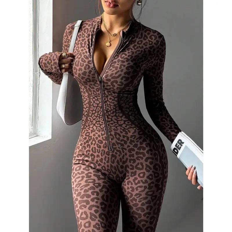 Seamless Leopard Yoga Suit